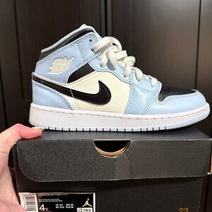 Jordan 1